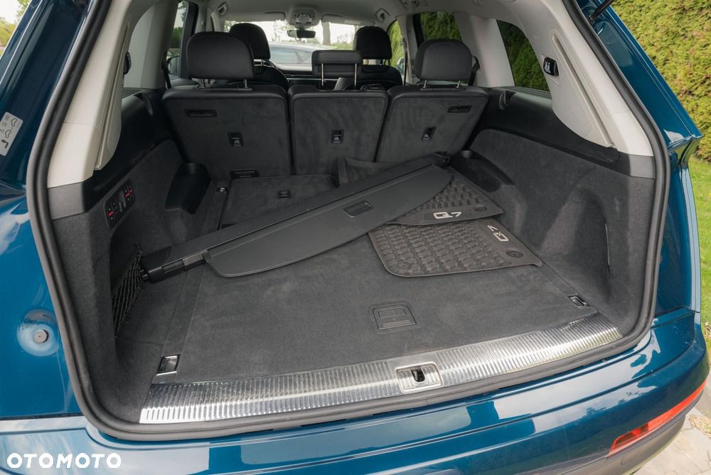 Audi Q7 50 TDI mHEV Quattro Tiptr - 36