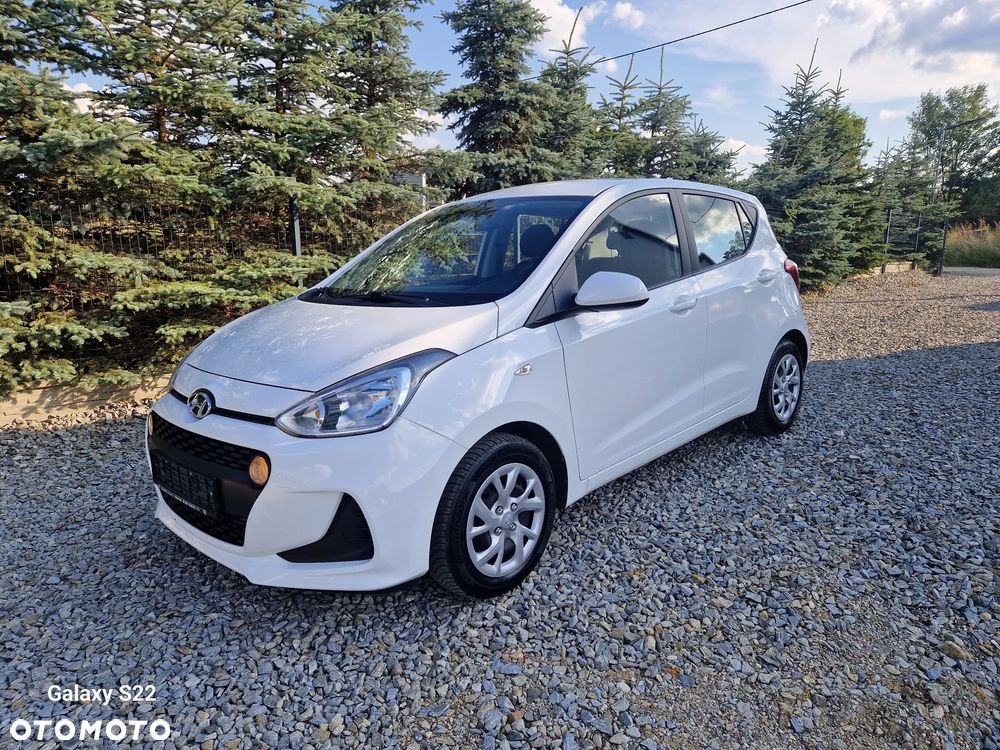 Hyundai i10 1.1 Automatik Style - 1