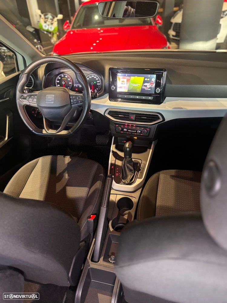 SEAT Arona 1.0 TSI Style DSG - 32