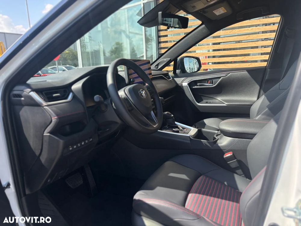 Toyota RAV4 2.5 PHEV VVT-iE 4x4 Style Bi-Tone - 10