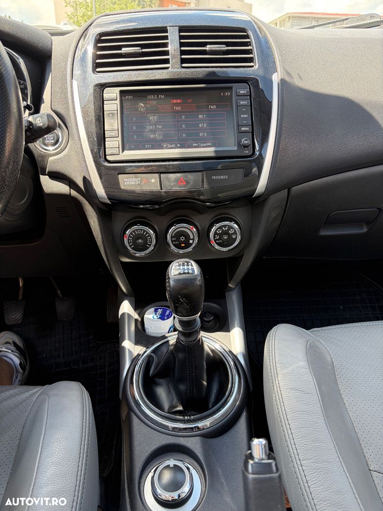 Peugeot 4008 - 9