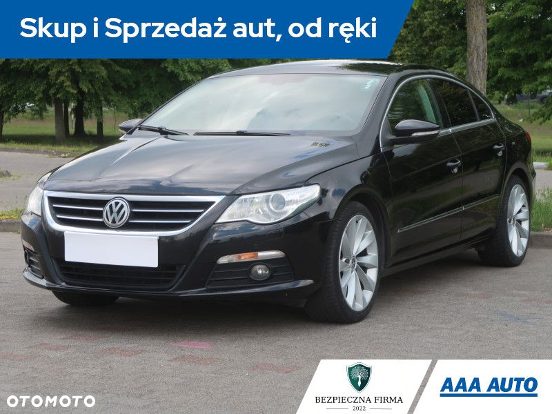 Volkswagen Passat CC - 2