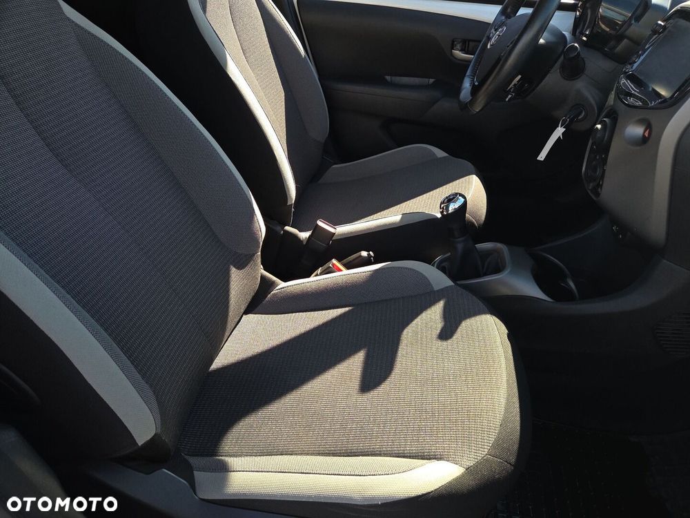 Toyota Aygo - 10