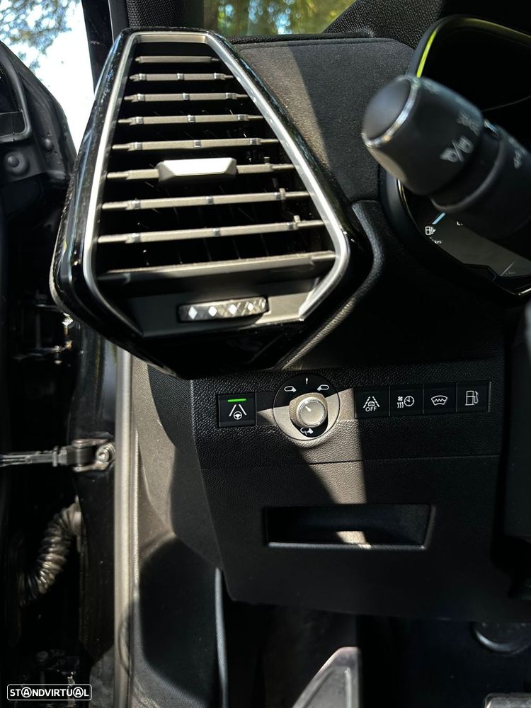 DS DS7 Crossback E-Tense Performance Line EAT8 - 22