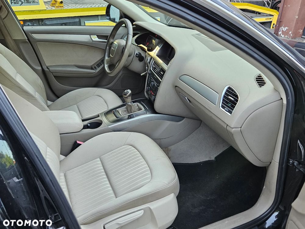 Audi A4 Avant 2.0 TDI Limited Edition - 11