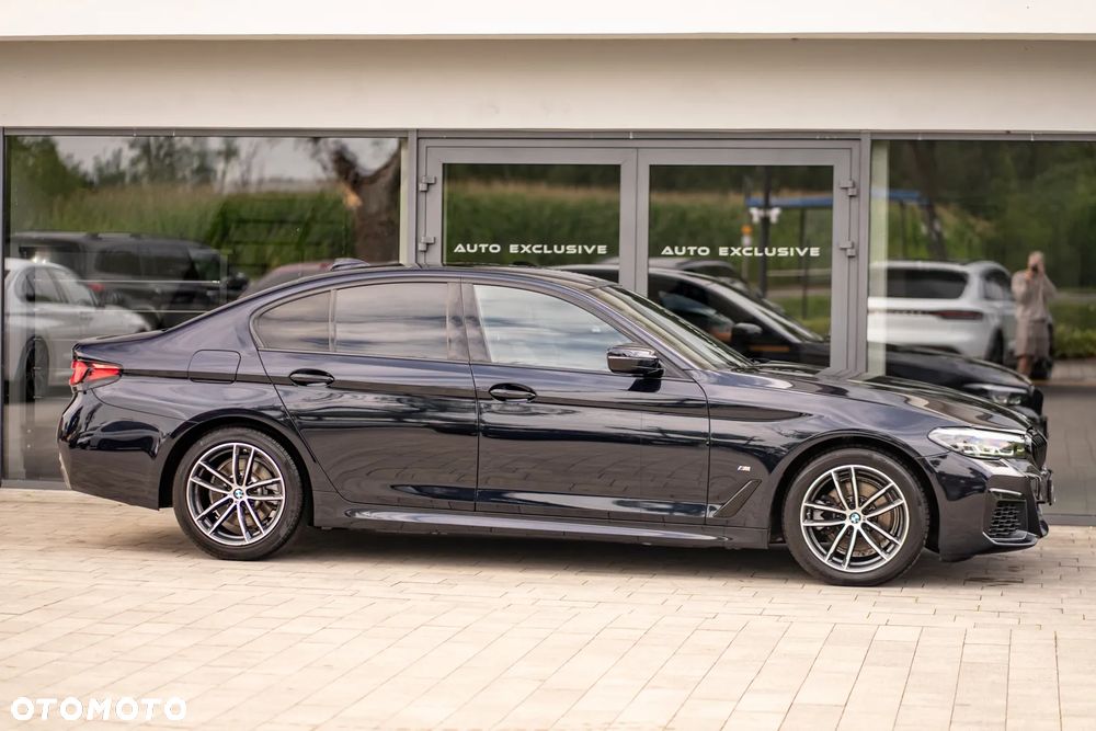 BMW Seria 5 520d M Sport sport - 9