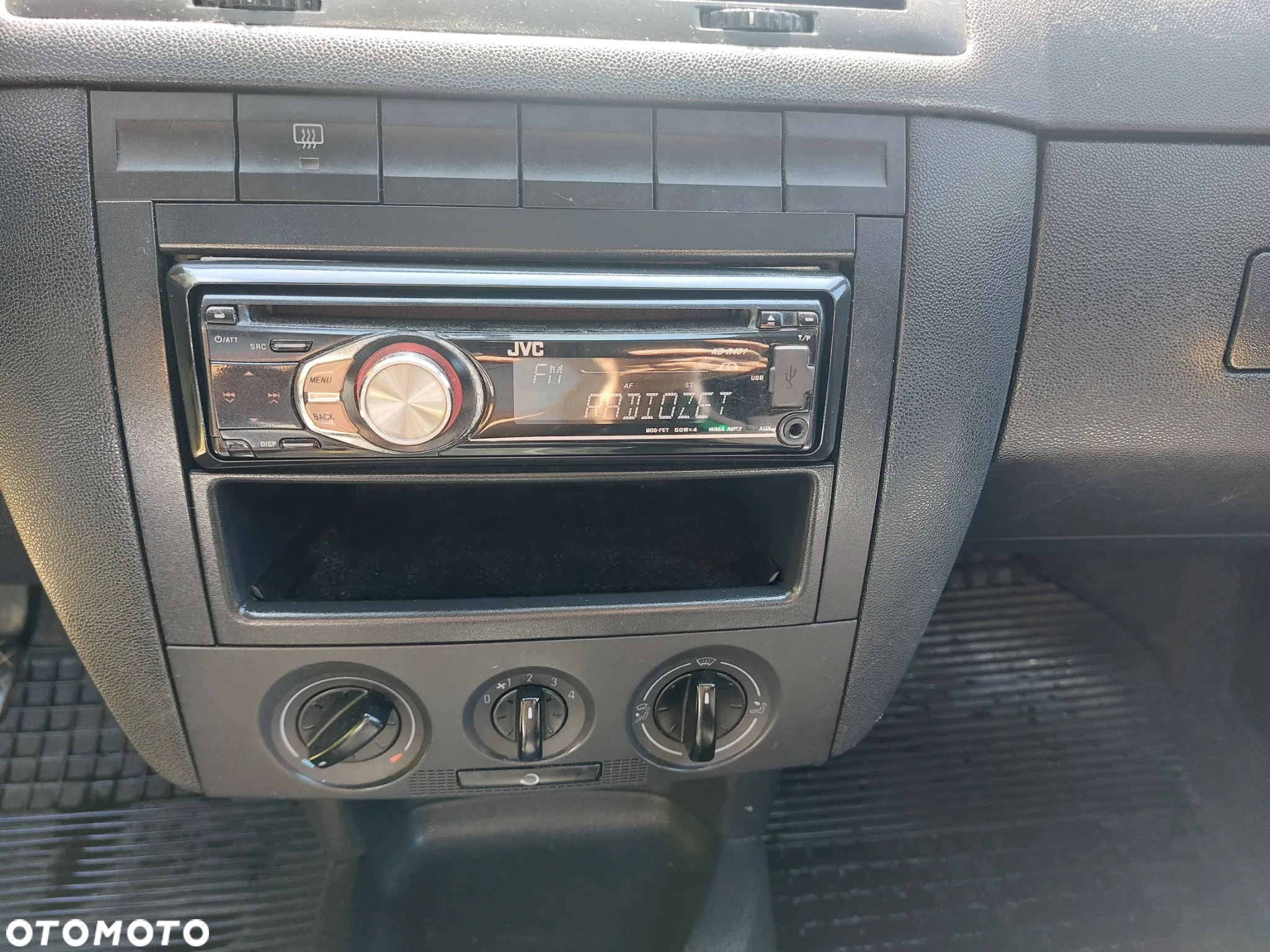 Skoda Fabia 1.4 16V Ambiente - 18
