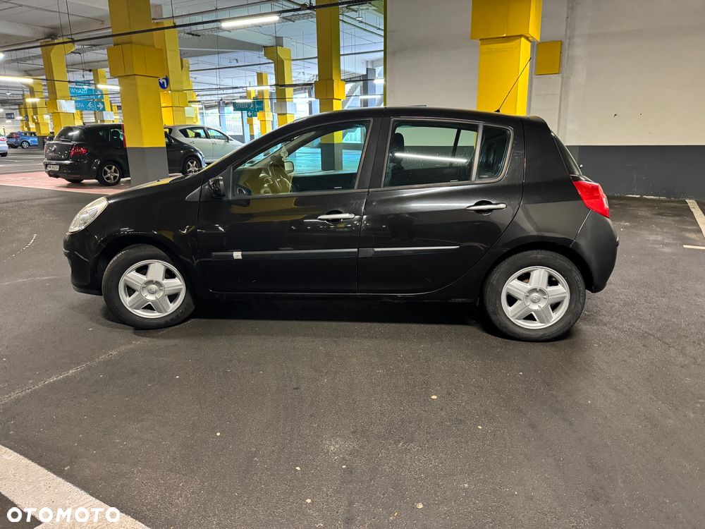 Renault Clio 1.2 16V All Inclusive - 5