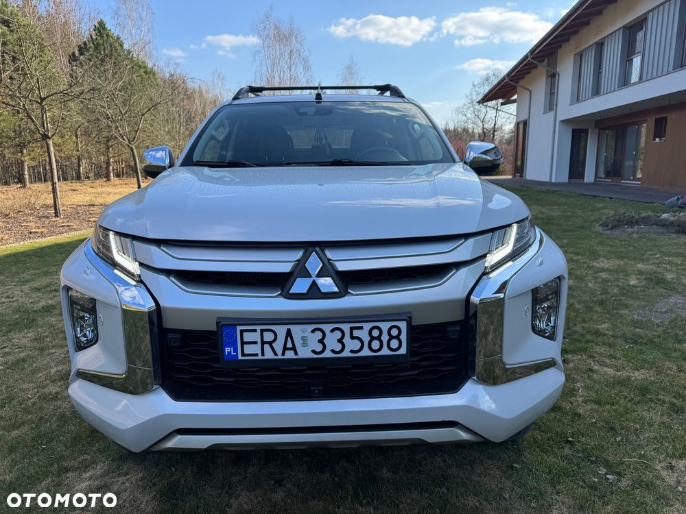 Mitsubishi L200 2.2 d DC Instyle Plus - 3