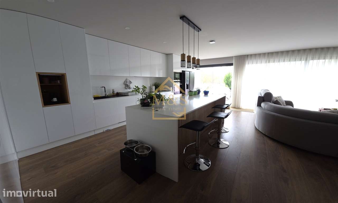Moradia T3 | Jardim | 1500mts da Praia - Vila Conde - Grande imagem: 3/17