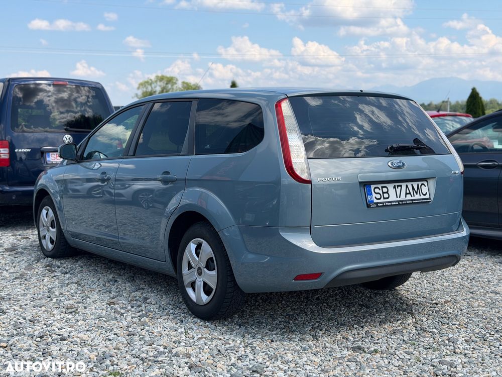 Ford Focus 1.6 TDCI DPF Titanium - 3