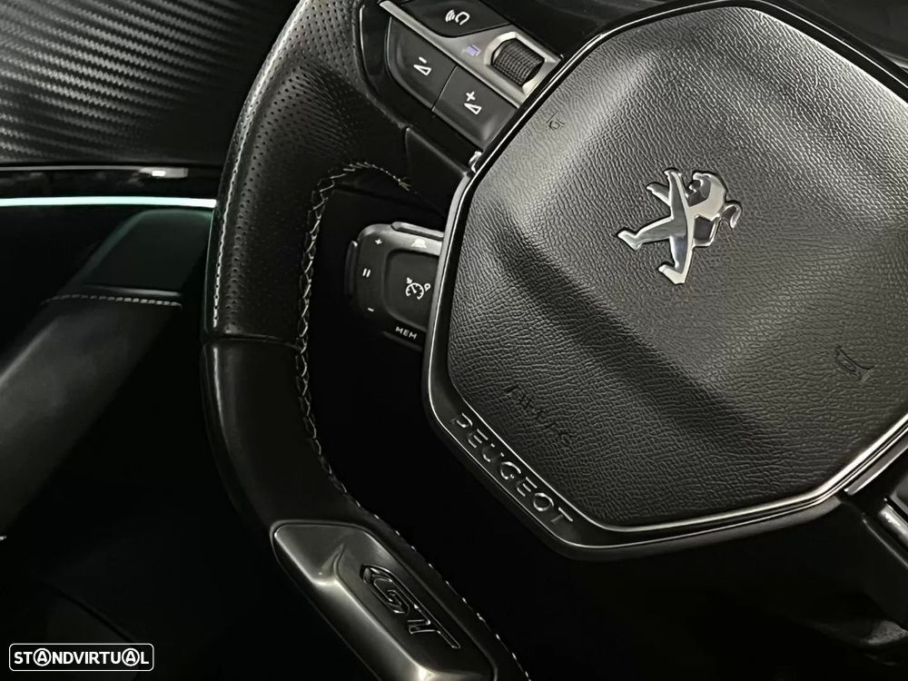 Peugeot 208 1.2 PureTech GT - 37