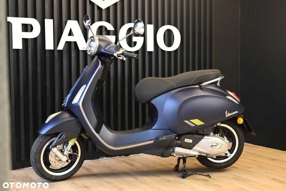 Vespa Primavera - 3