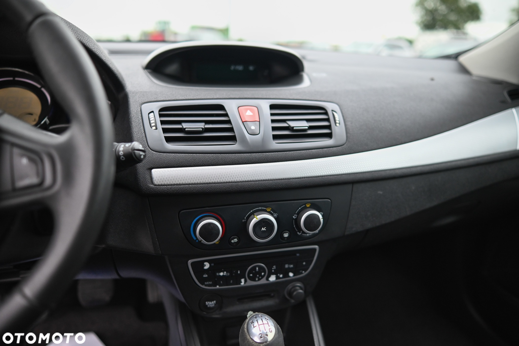 Renault Megane - 13