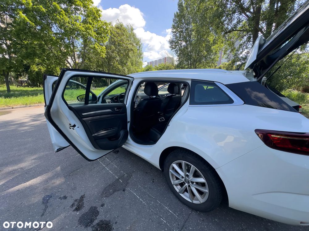 Renault Megane 1.6 dCi Energy Zen - 11