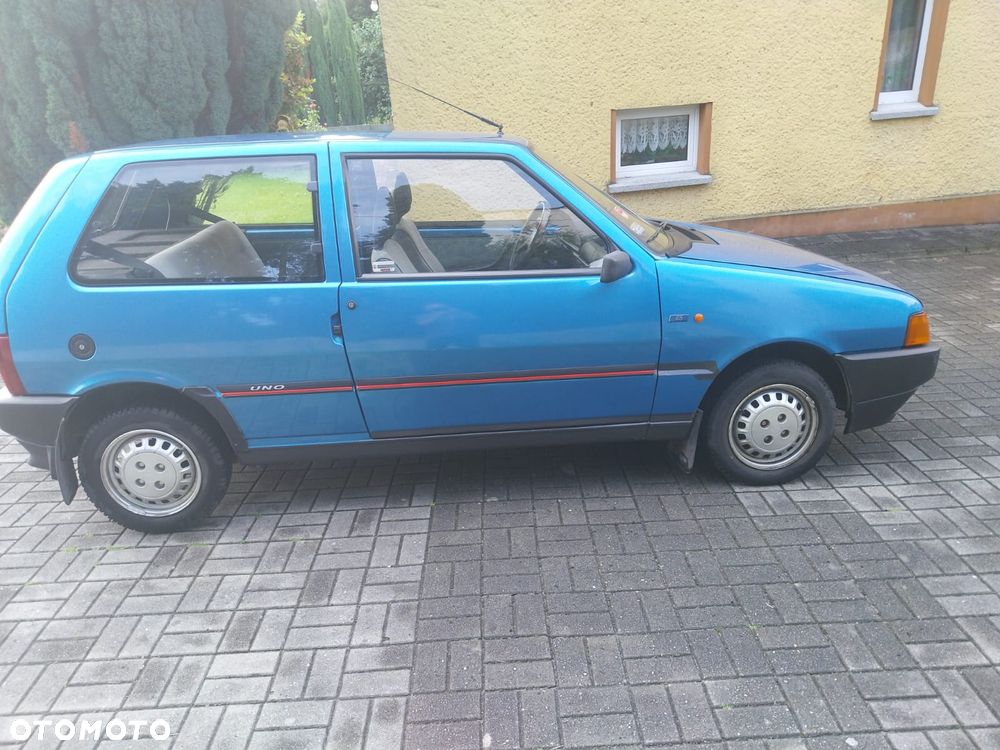 Fiat Uno - 1