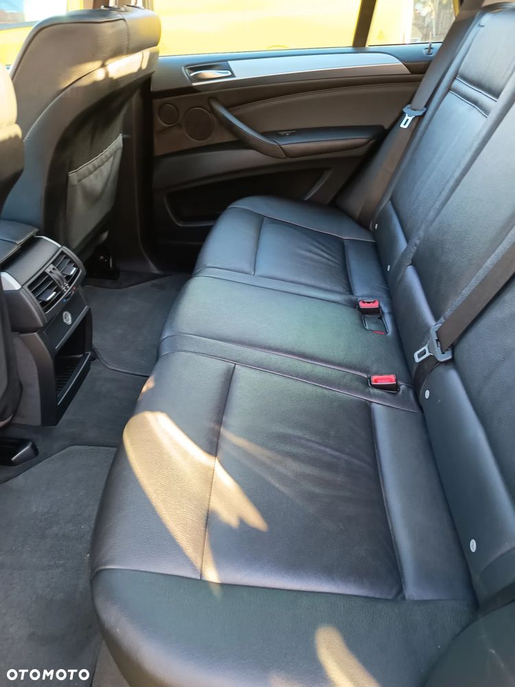 BMW X5 - 11