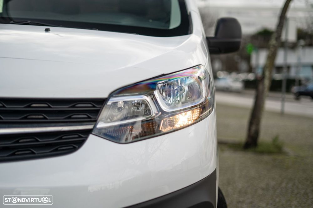 Opel Vivaro 1.5 CDTi L3H1 Essentia - 40