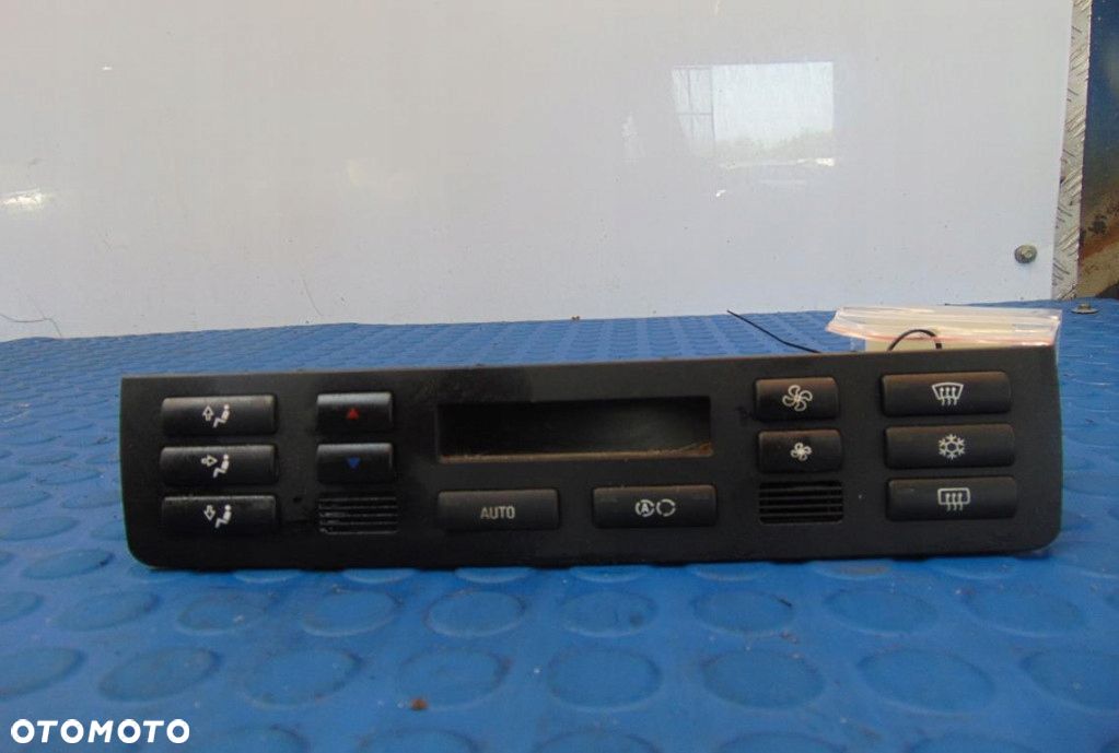 BMW E46LIFT 1.9 BENZYNA KB 5D TITAN SILVER METALIK - 1