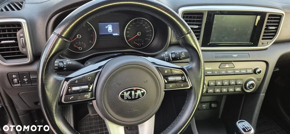 Kia Sportage 1.6 GDI Black Edition 2WD - 24