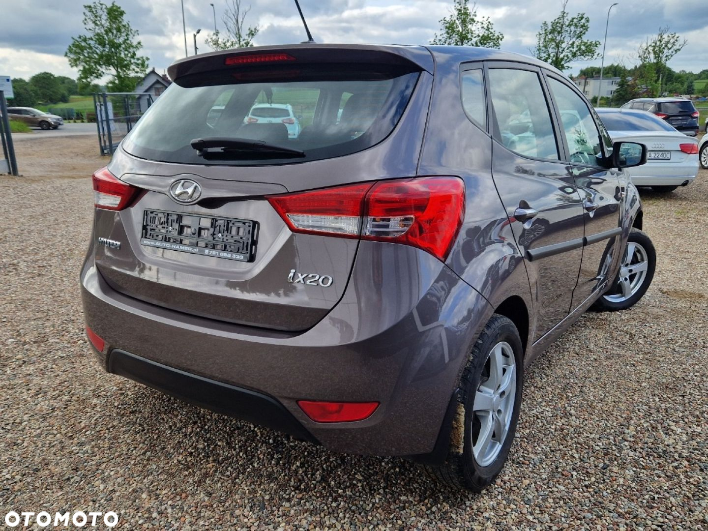 Hyundai ix20 1.4 blue Comfort - 21
