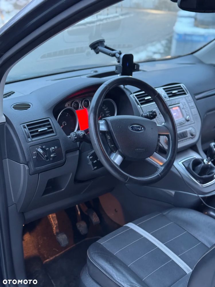 Ford Kuga 2.0 TDCi Titanium - 12