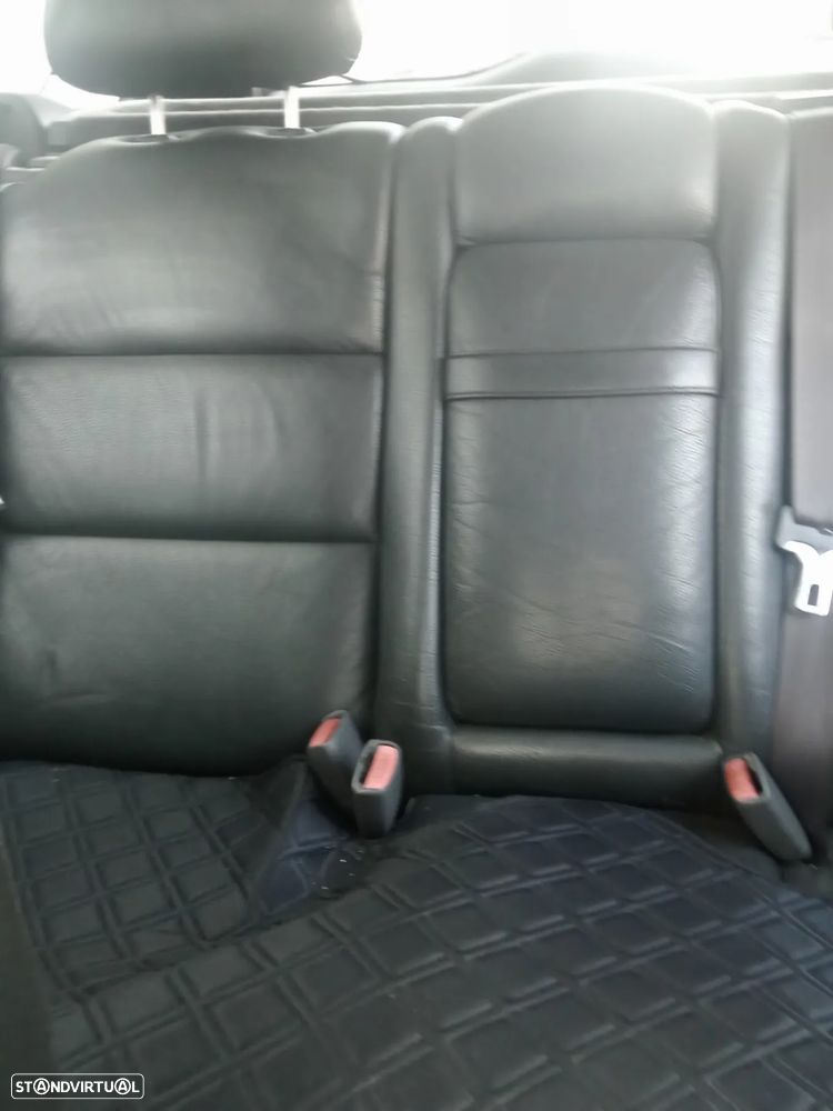 Volvo V40 1.9 D CR - 4