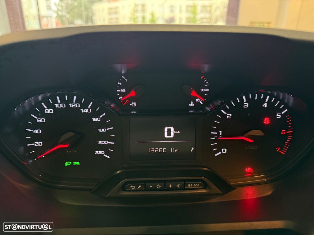 Peugeot Partner Crew Cab Longa 5 Lugares - 6