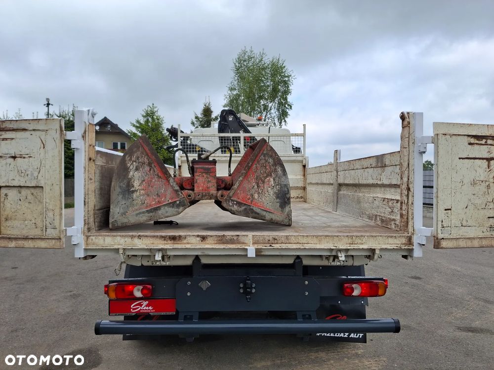 DAF LF 45.180 Wywrotka 3 Stronna + Hydroburta HDS HIAB Żuraw Dźwig Sterowanie Radiowe Łyżka Chwytak Obrotowy Dzielone Burty Hak Klimatyzacja Niski Przebieg Blokada Mostu Oświetlenie Ostrzegawcze - 26
