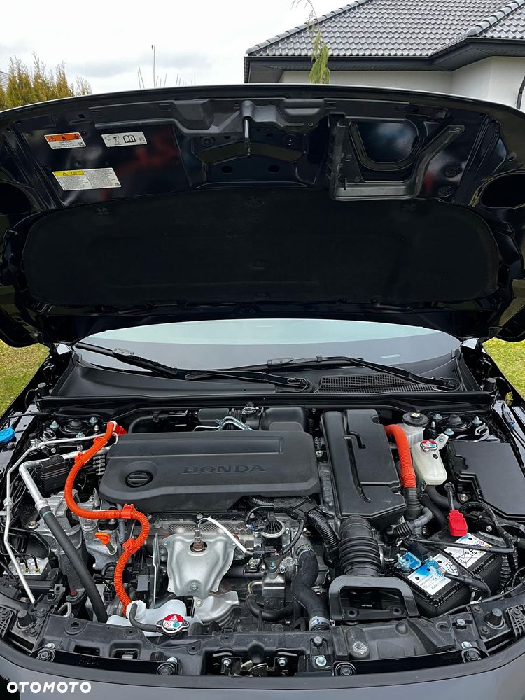 Honda Civic 2.0 i-MMD eHEV Sport CVT - 18