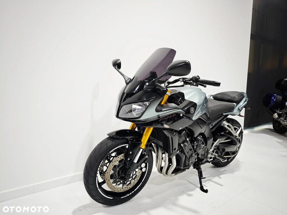 Yamaha FZ - 3