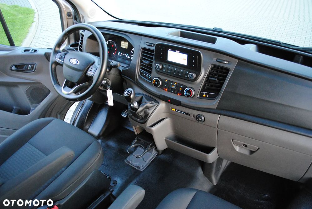 Ford Transit - 19