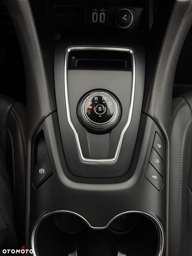 Ford Mondeo 2.0 TDCi Titanium PowerShift - 27