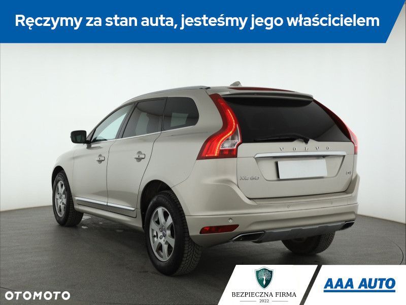 Volvo XC 60 - 6