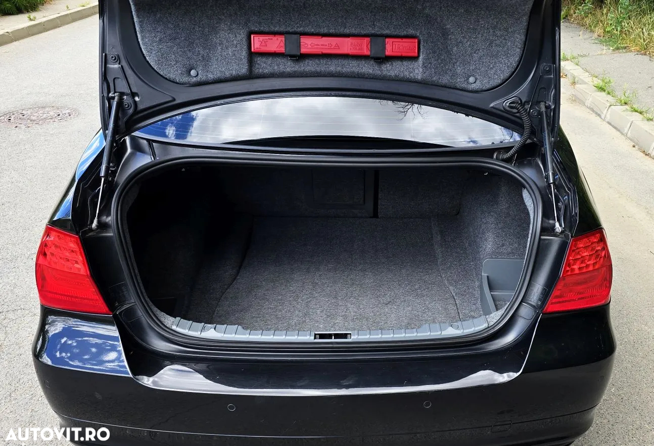 BMW Seria 3 - 13