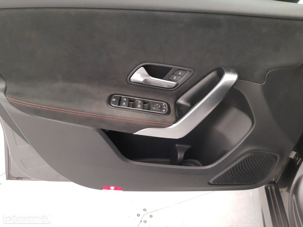 Mercedes-Benz A 180 d - 28