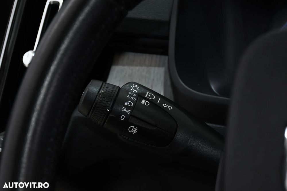 Volvo XC 40 T4 Recharge DKG Inscription - 19