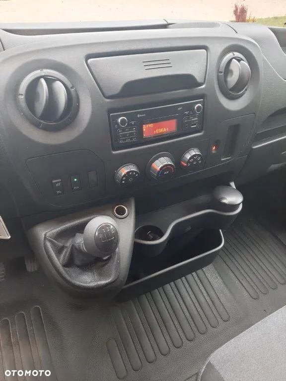 Renault Master - 18