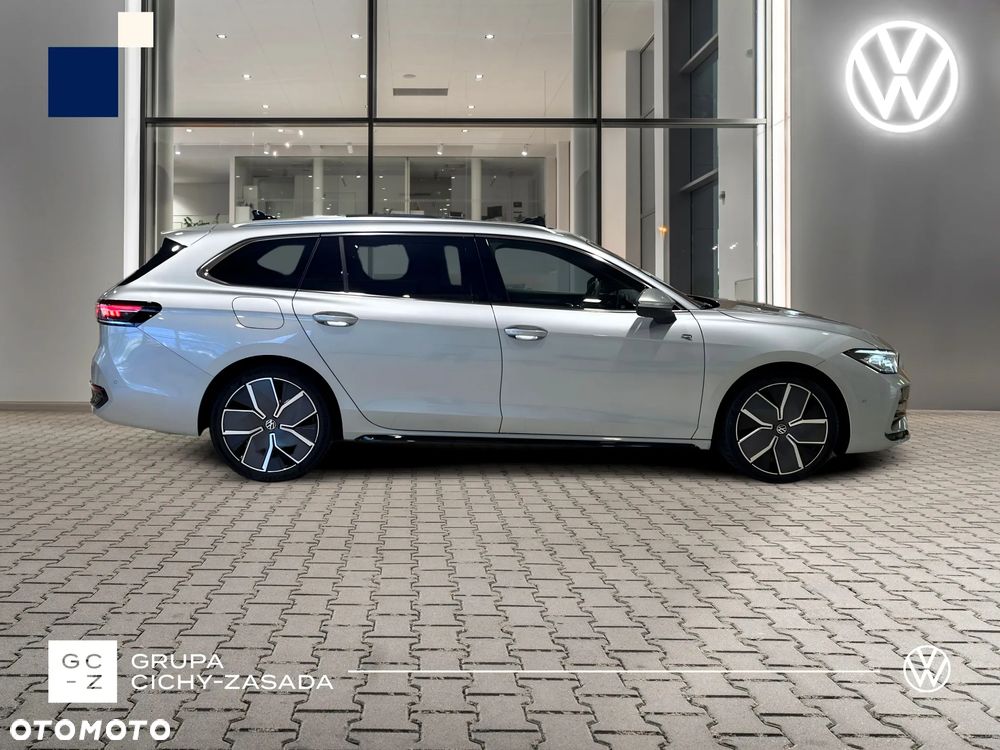 Volkswagen Passat Variant 2.0 TSI 4Mot R-Line DSG - 7
