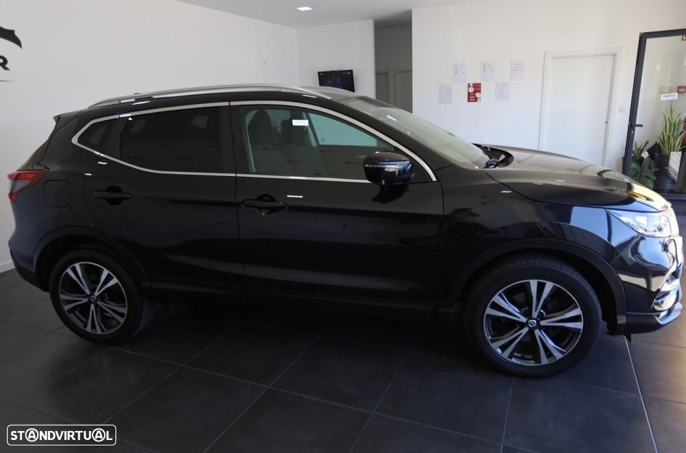 Nissan Qashqai 1.5 dCi N-Connecta Led - 5