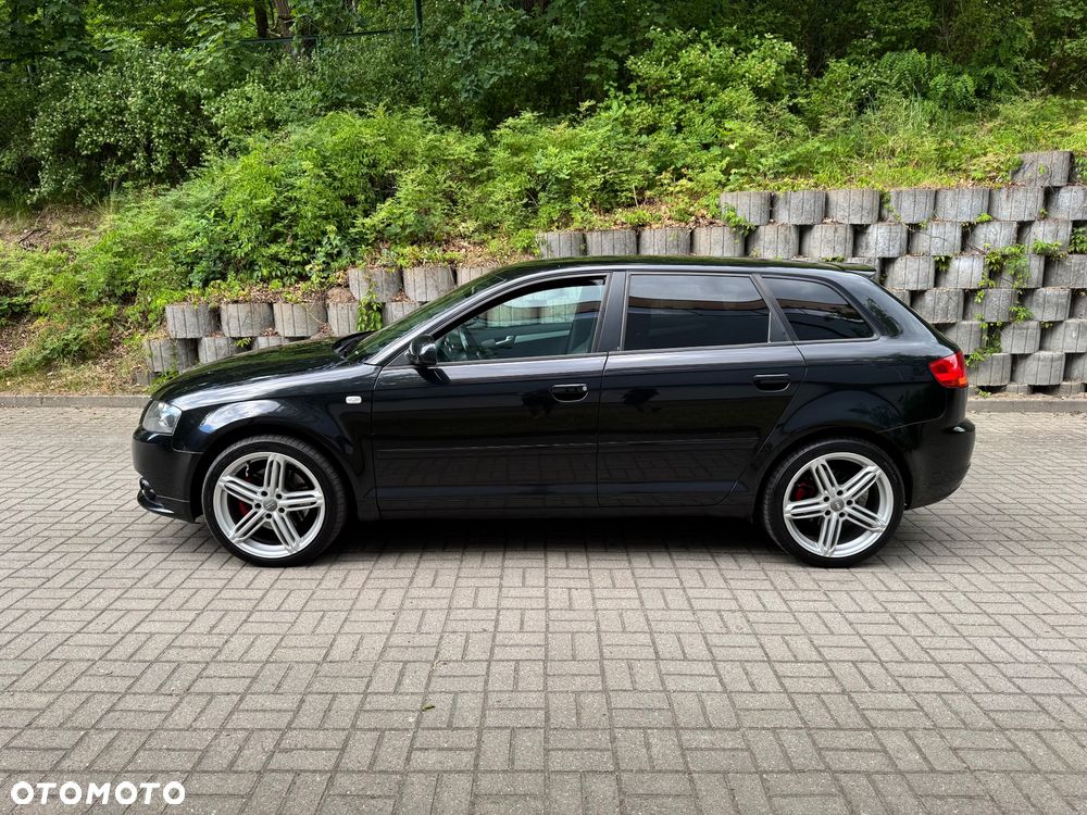 Audi A3 Sportback - 12