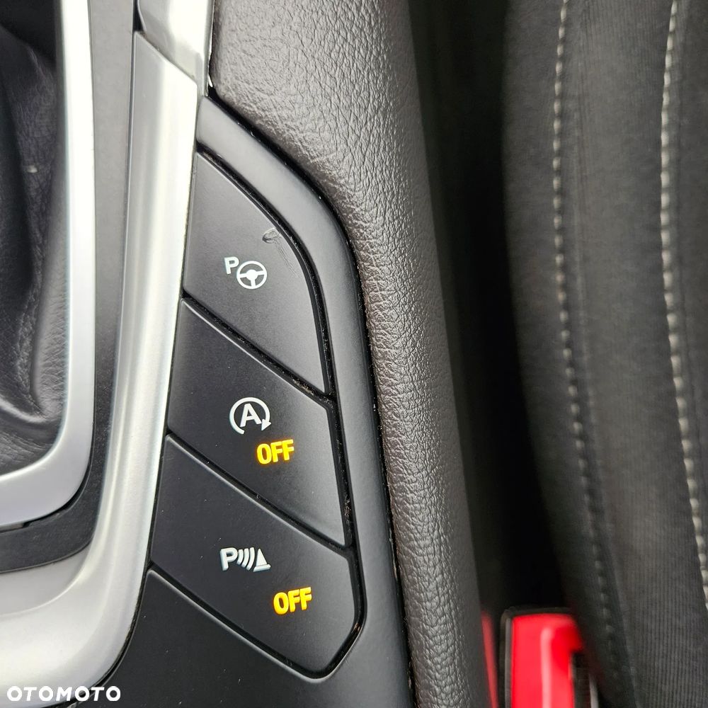 Ford Mondeo 2.0 TDCi STart-Stopp PowerShift-Aut Titanium - 32