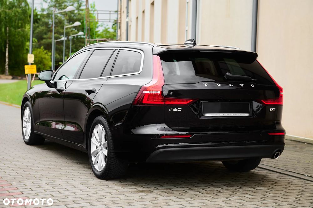 Volvo V60 D3 Momentum Pro - 4