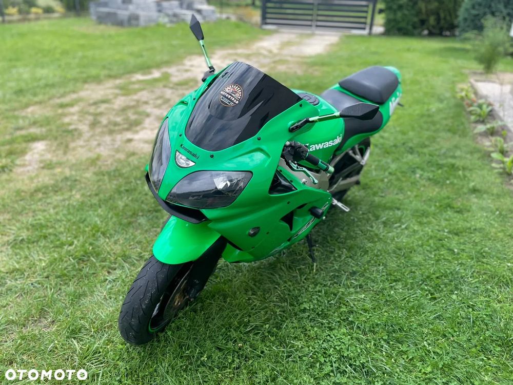 Kawasaki ZXR - 3