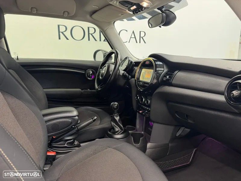MINI 5 Portas One - 17
