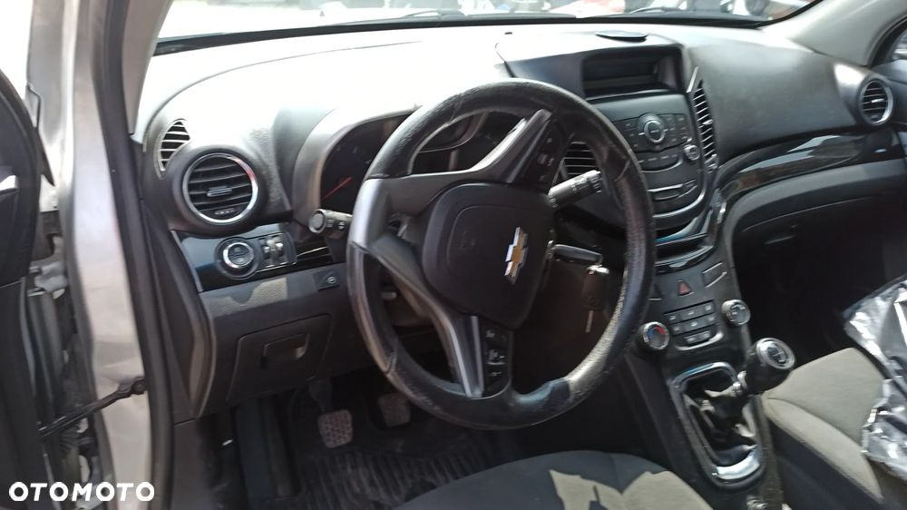 Chevrolet Orlando  10-   Silnik 1.8 B 2H0  błotnik zderzak maska  klapa  fotele GAN - 8