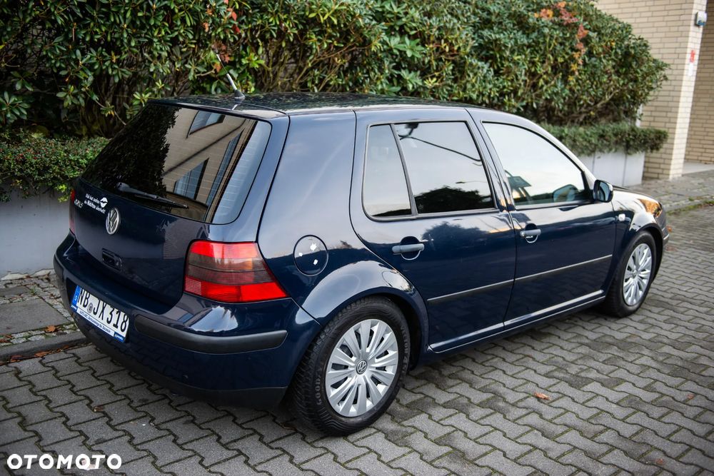 Volkswagen Golf 1.4 Comfortline - 15