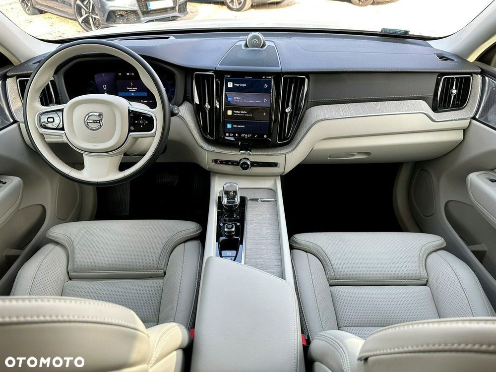 Volvo XC 60 D5 AWD Inscription - 23