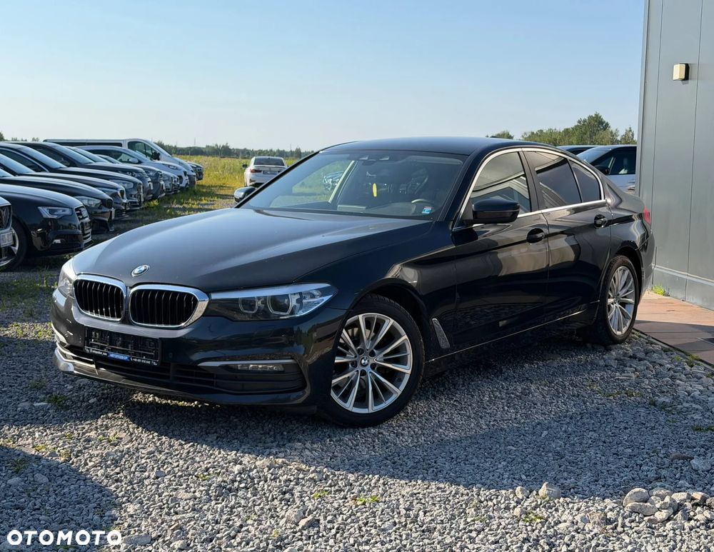 BMW Seria 5 520i - 6