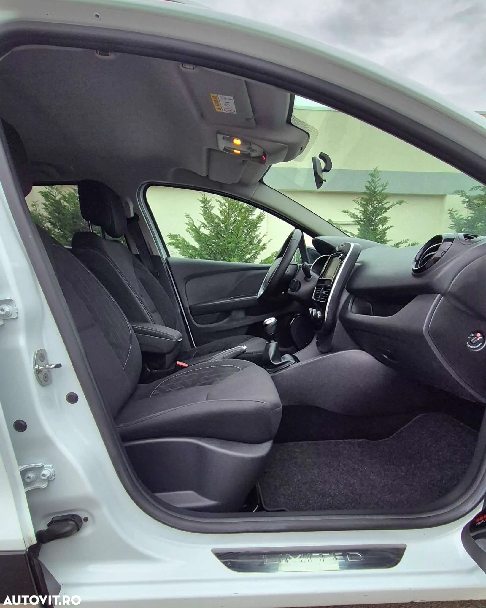 Renault Clio (Energy) TCe 90 Start & Stop LIMITED - 3